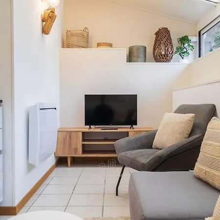 Superbe Centre-ville Appartement *